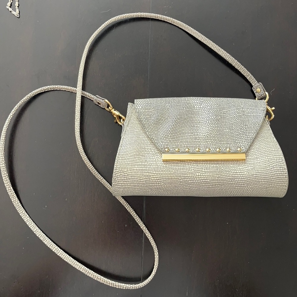Badgley Mischka Ivory and Black Shoulder/Crossbody Bag
